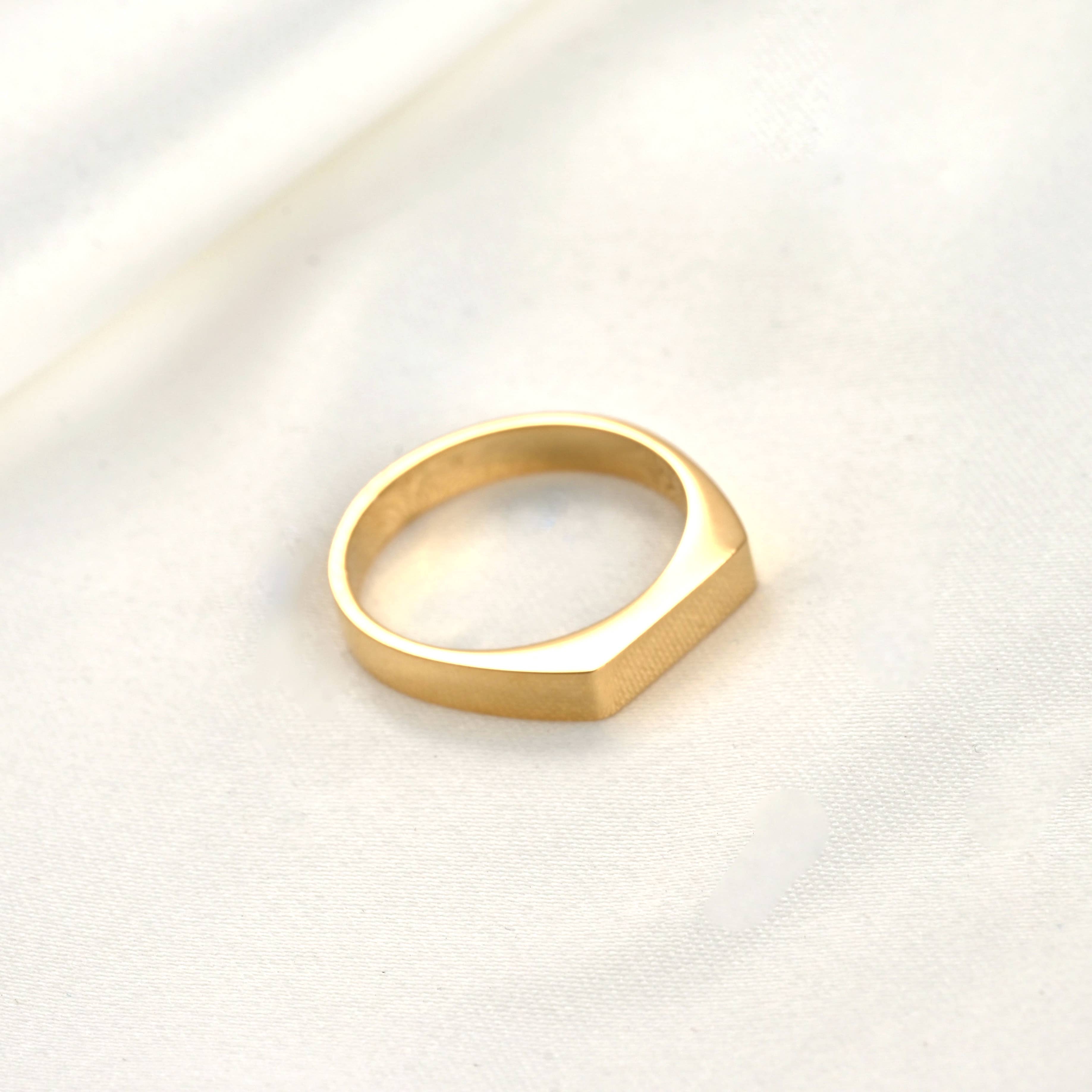 The Heirloom Bar Ring